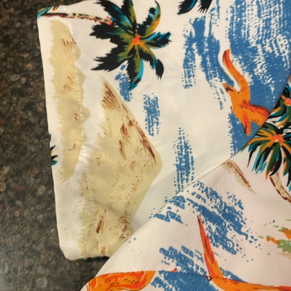 Pineapple Connection Vintage Women’s Hawaiian Button Up Shirt size small - Picture 5 of 5